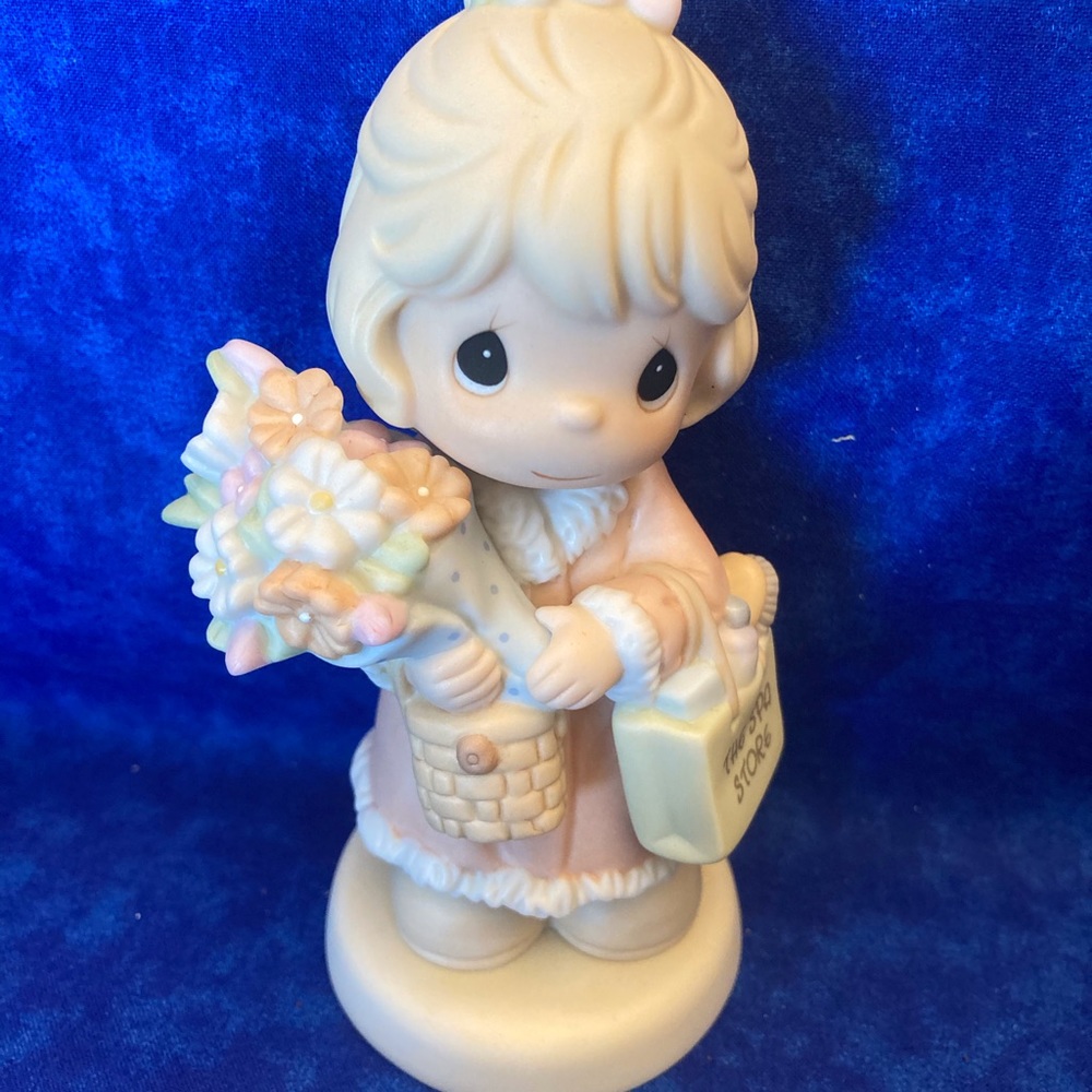 Precious Moments Figurine